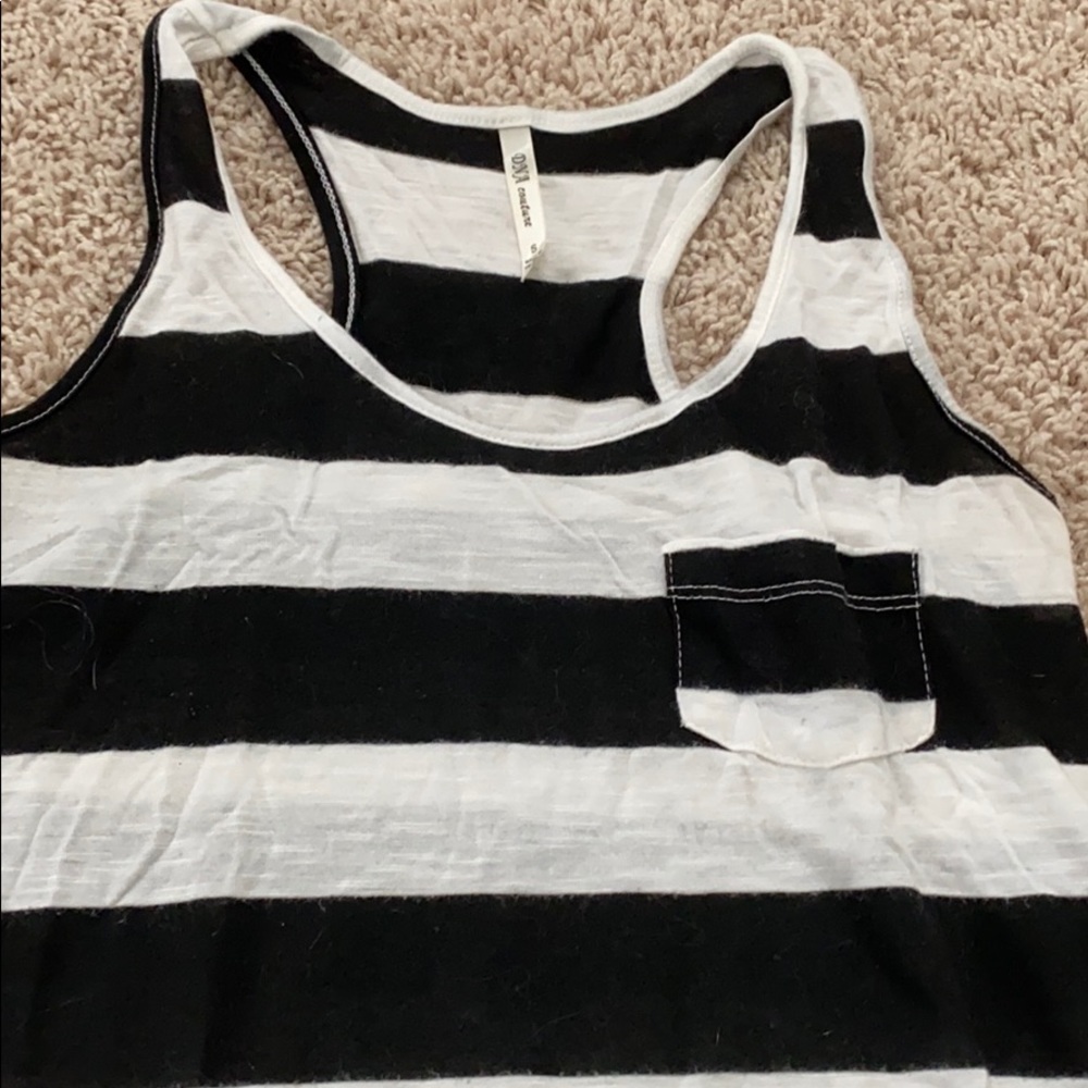 Racer back tank - Picture 3 of 4